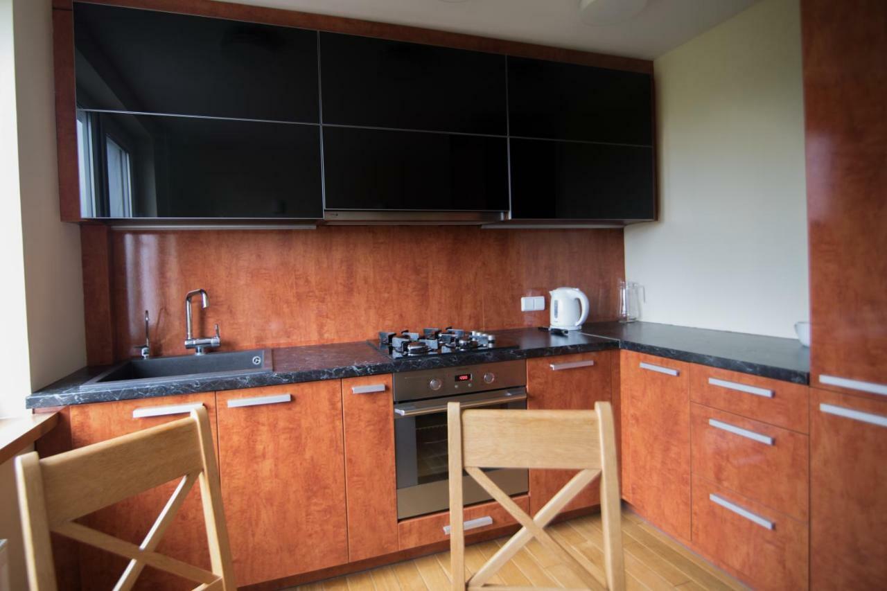 Cozy Apartment With A Wonderful Lake View Telšiai エクステリア 写真