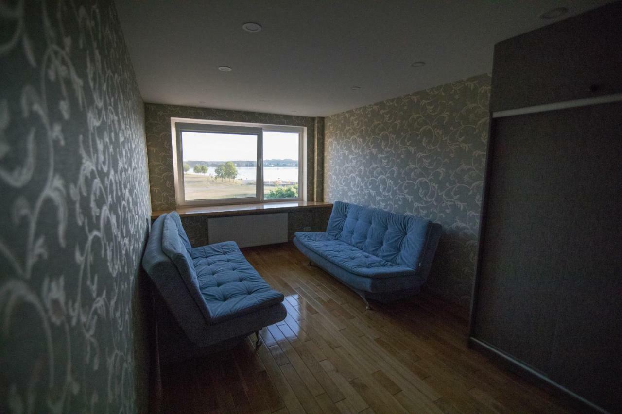 Cozy Apartment With A Wonderful Lake View Telšiai エクステリア 写真